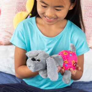 38070-Pound-Puppies-Newborns-Wave2-Lifestyle-Lovey2-web